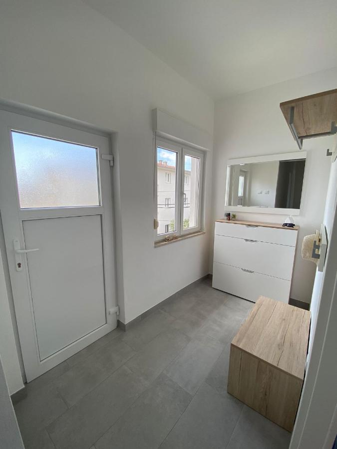 Apartment Milena Kastela Mit Whirlpool エクステリア 写真